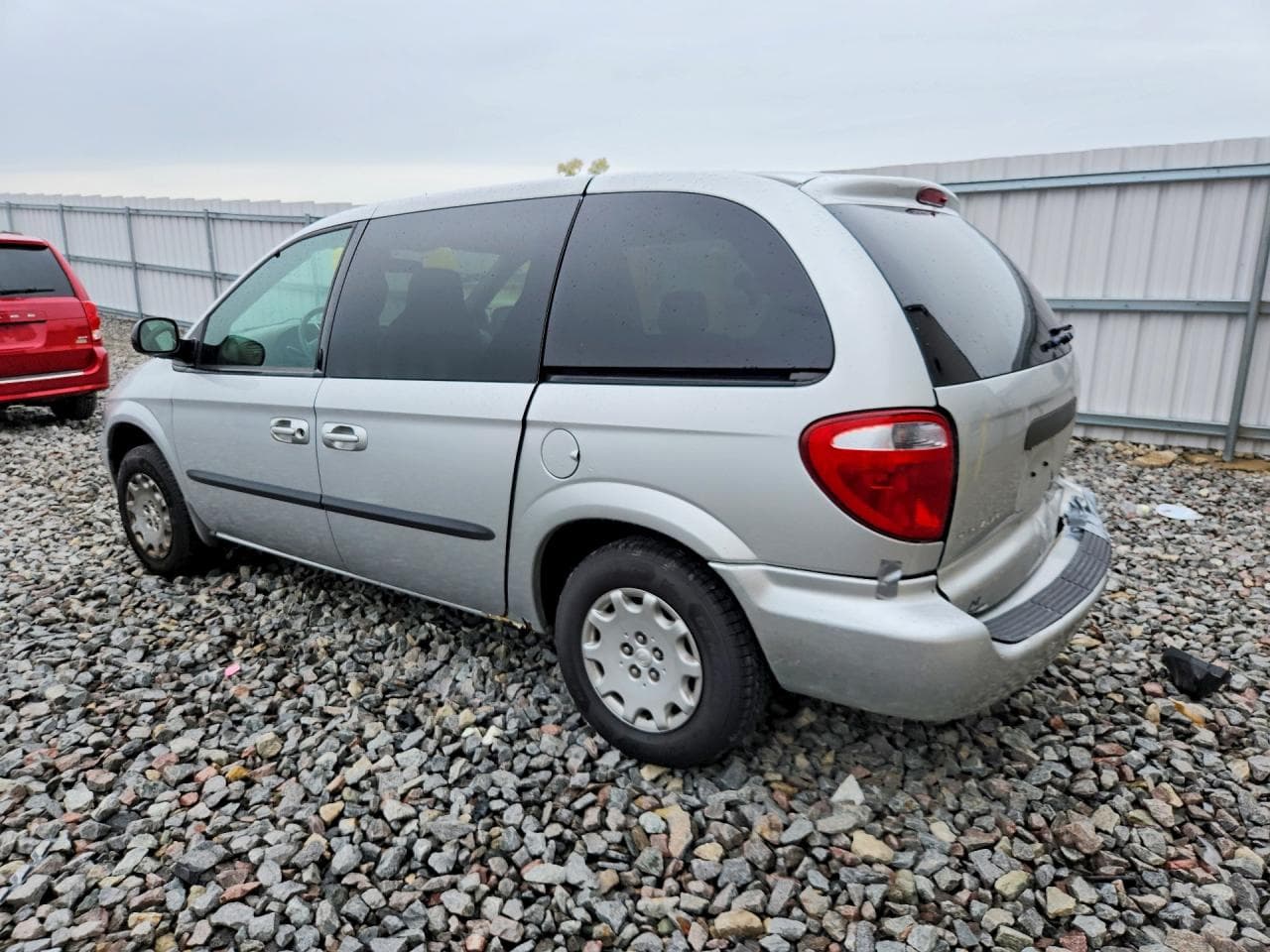 2003 Chrysler Voyager - foto 2
