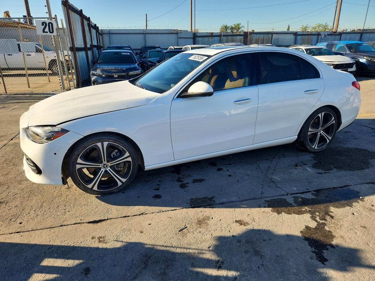 Mercedes-Benz C-klasse 2022 z USA