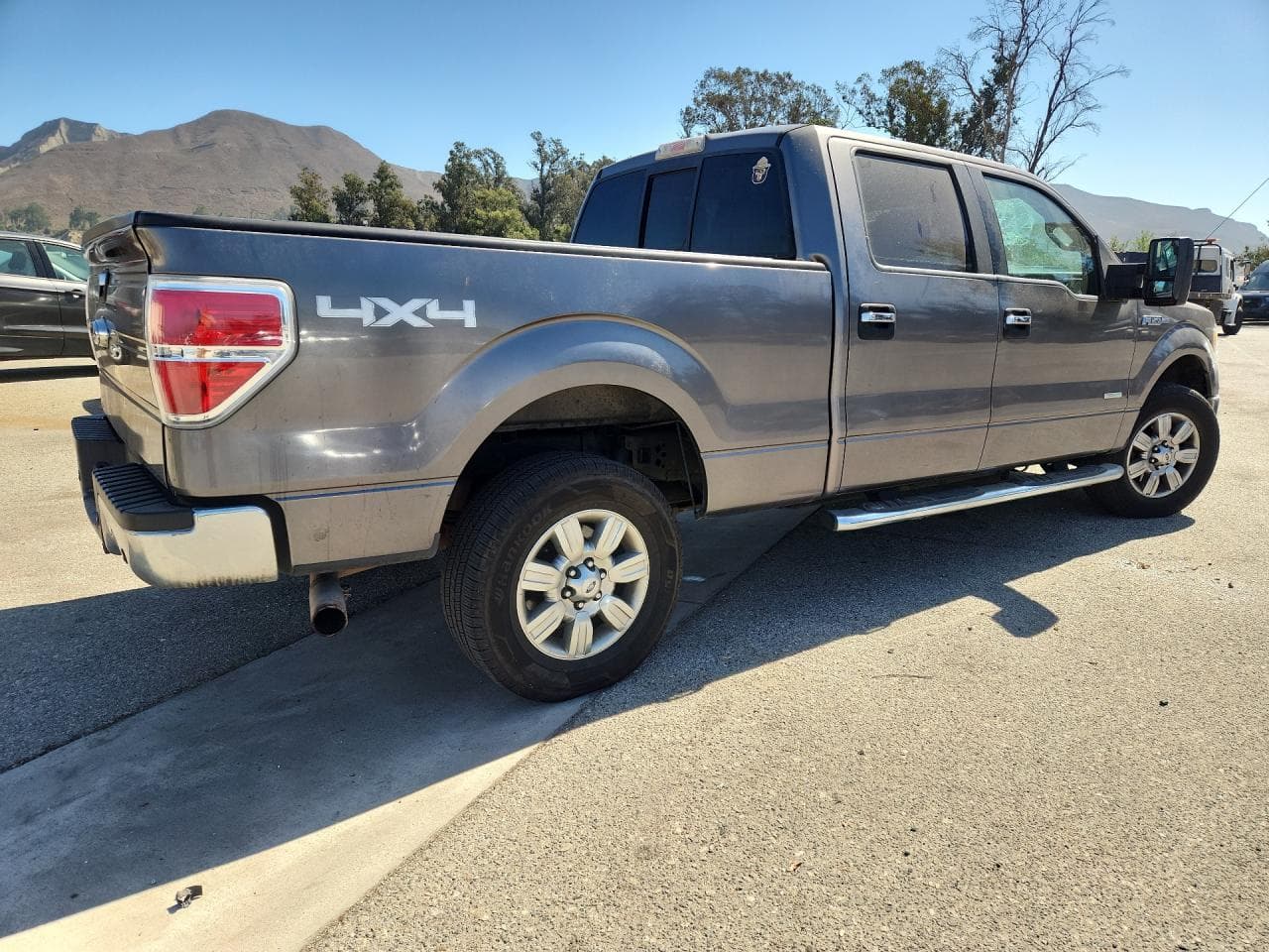 2011 Ford F150 Supercrew - foto 3