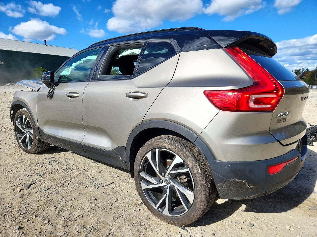 2022 Volvo Xc40 T5 R-Design - foto 2