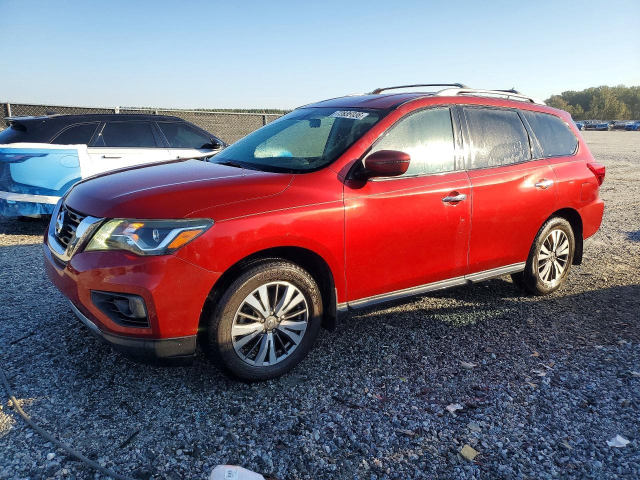Nissan Pathfinder 2017 z USA