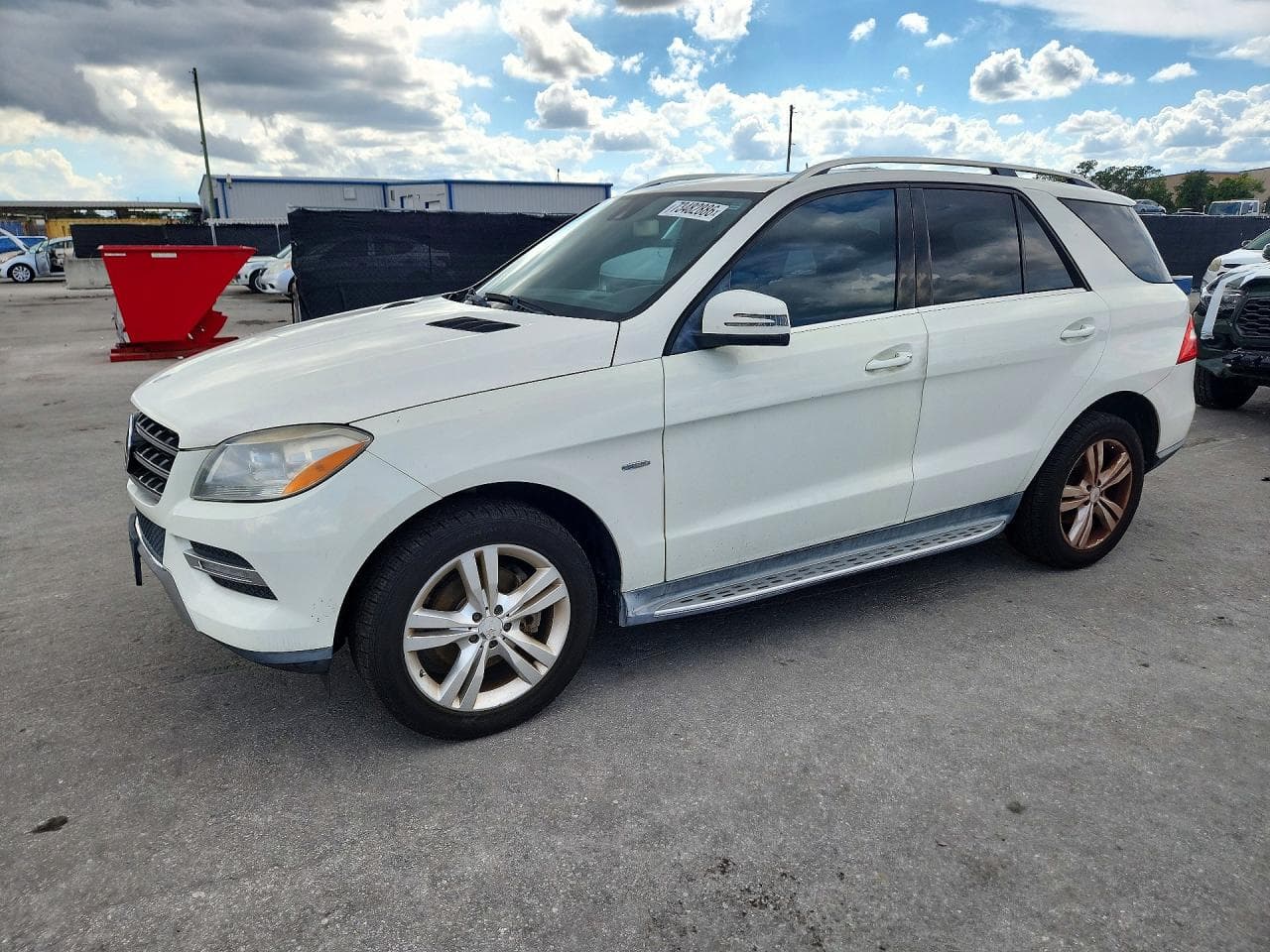 Mercedes-Benz M-klasse 2012 z USA