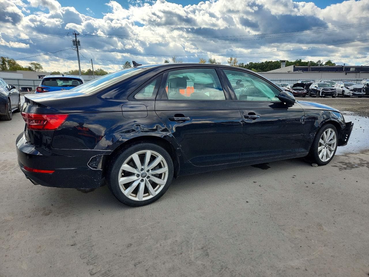 2017 Audi A4 Premium - foto 3
