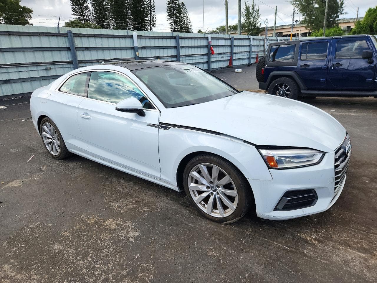 2018 Audi A5 Premium - foto 4