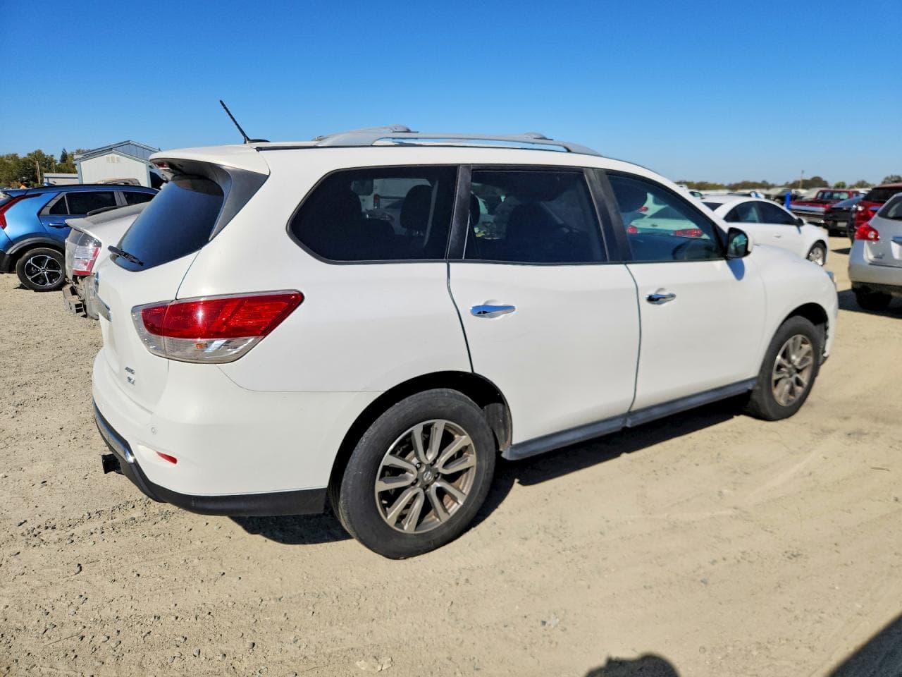 2013 Nissan Pathfinder S - foto 3