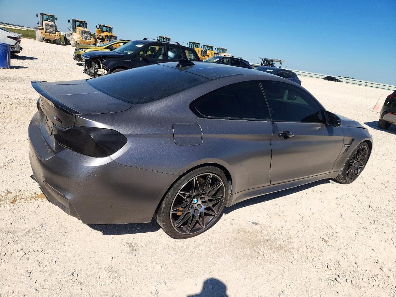 2020 BMW M4 - foto 3