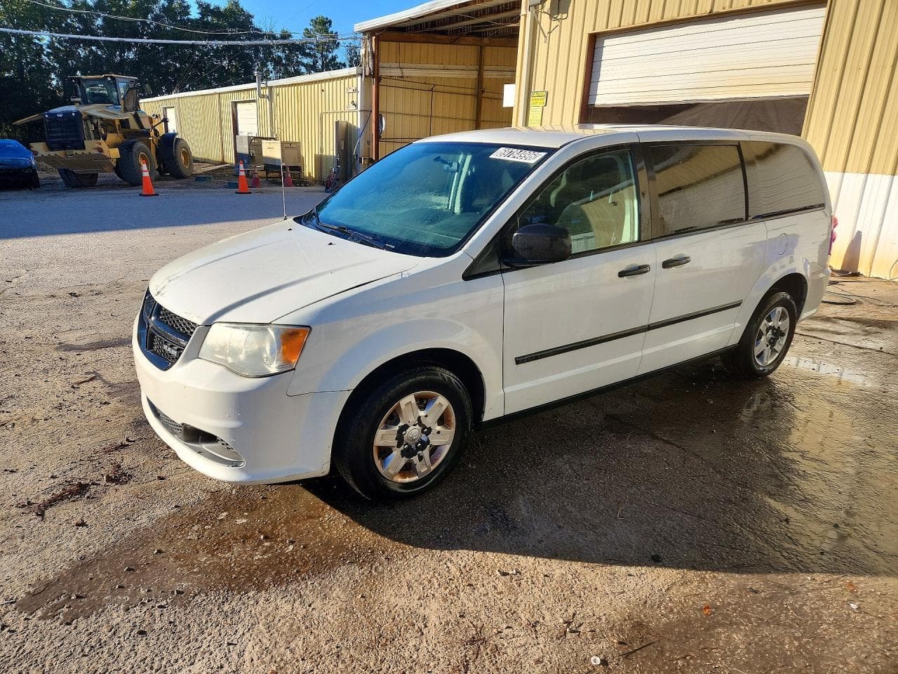 RAM Cargo Van Tradesman 2013 z USA