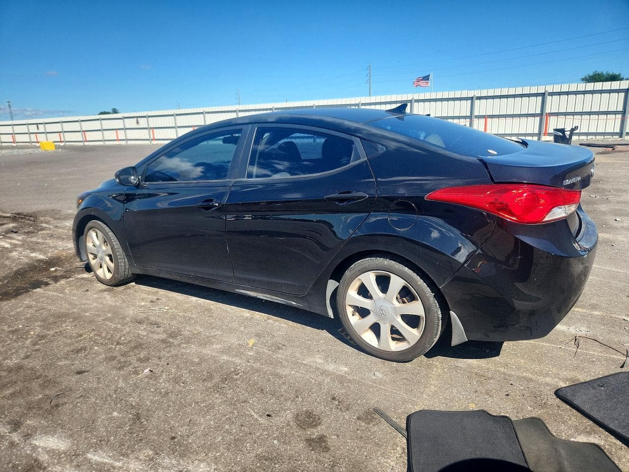 2012 Hyundai Elantra Limited - foto 2