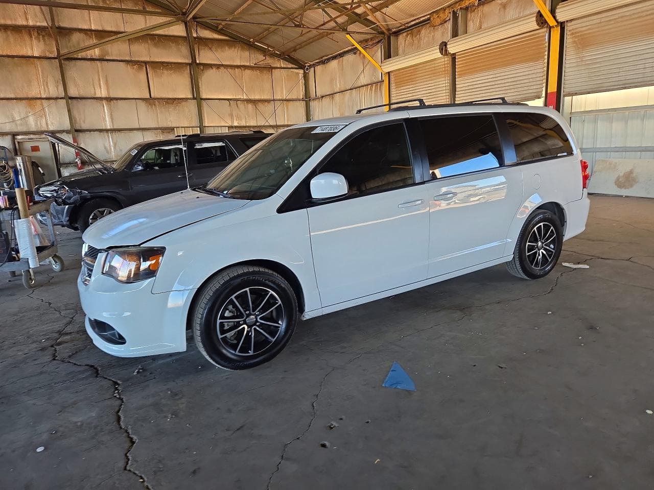 Dodge Caravan 2019 z USA