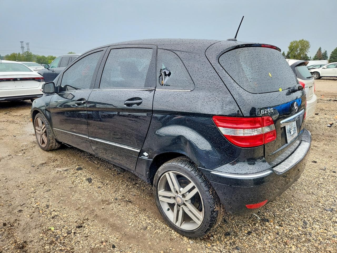 2011 Mercedes-Benz B200 T - foto 2
