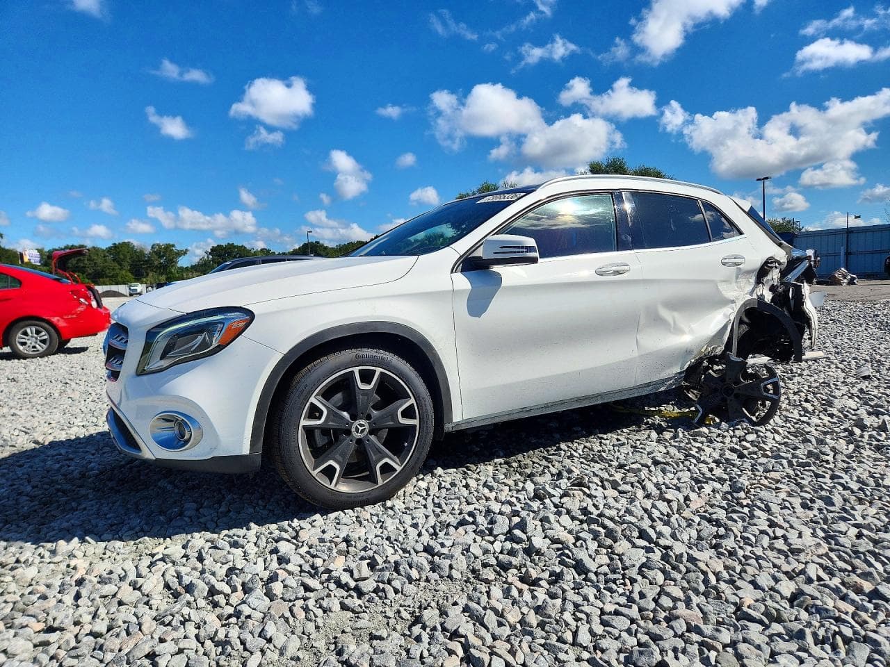 Mercedes-Benz GLA-klasse 2020 z USA