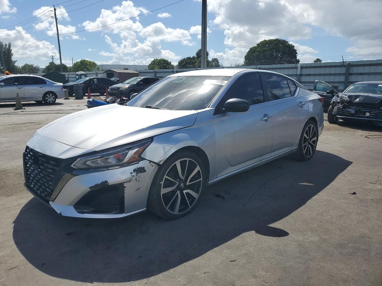 Nissan Altima 2019 z USA