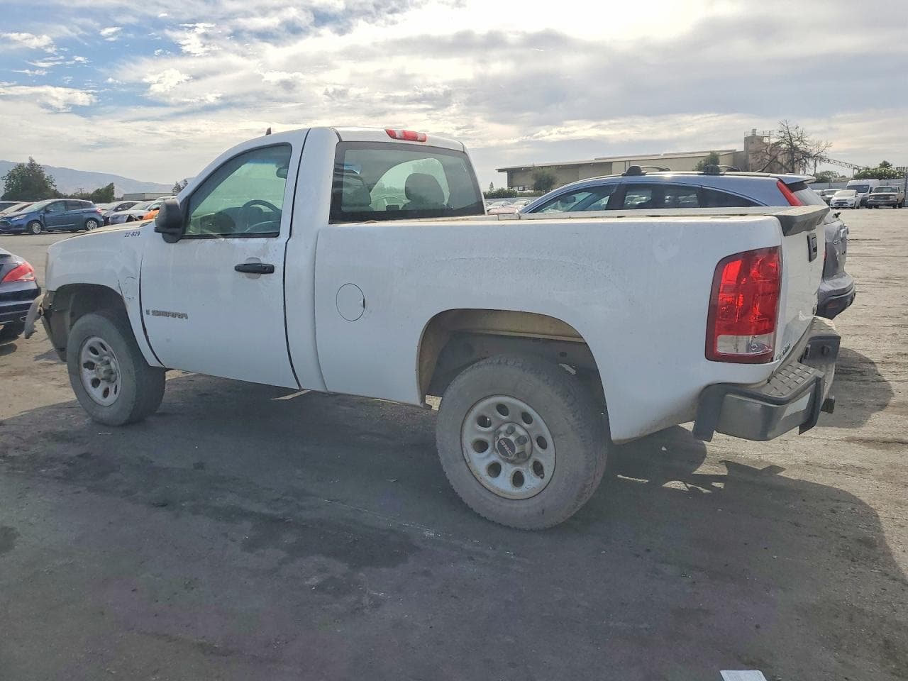 2008 GMC Sierra C1500 - foto 2