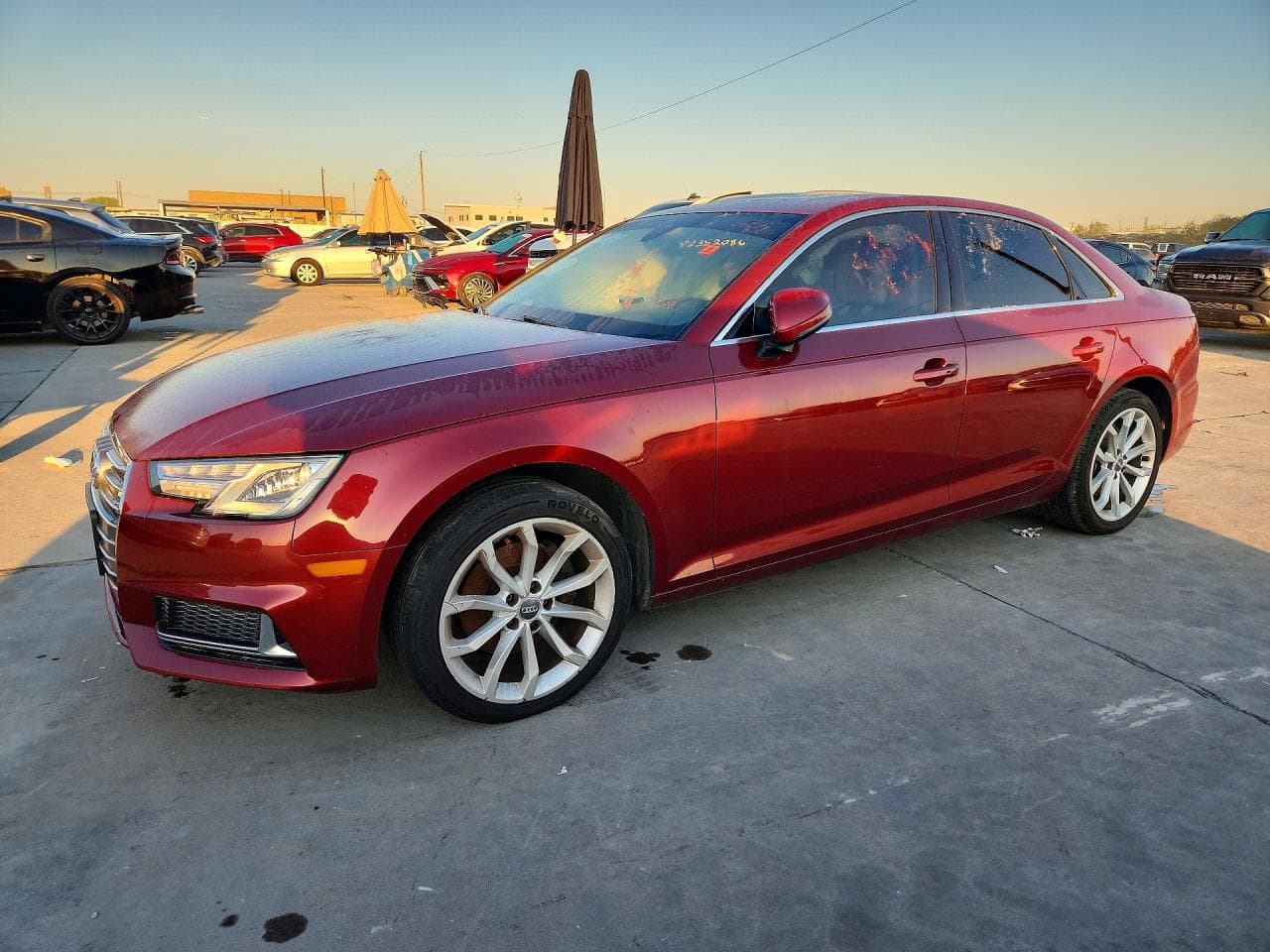 Audi A4 2019 z USA