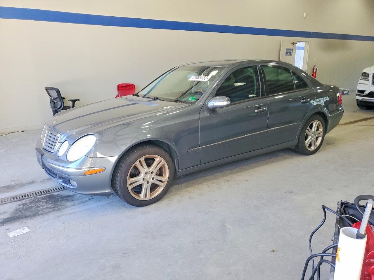 Mercedes-Benz E-klasse 2006 z USA