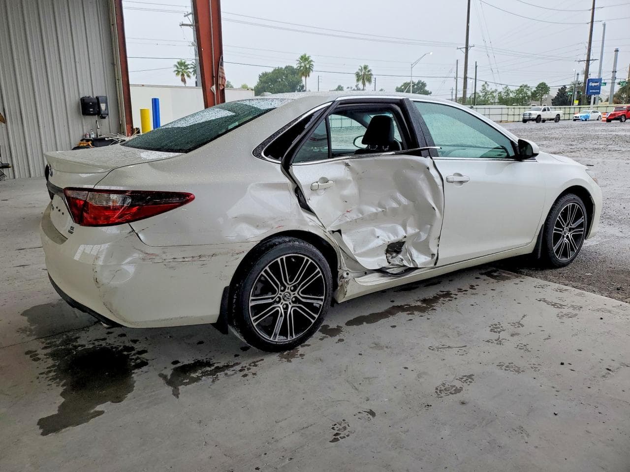 2016 Toyota Camry Special Edition - foto 3