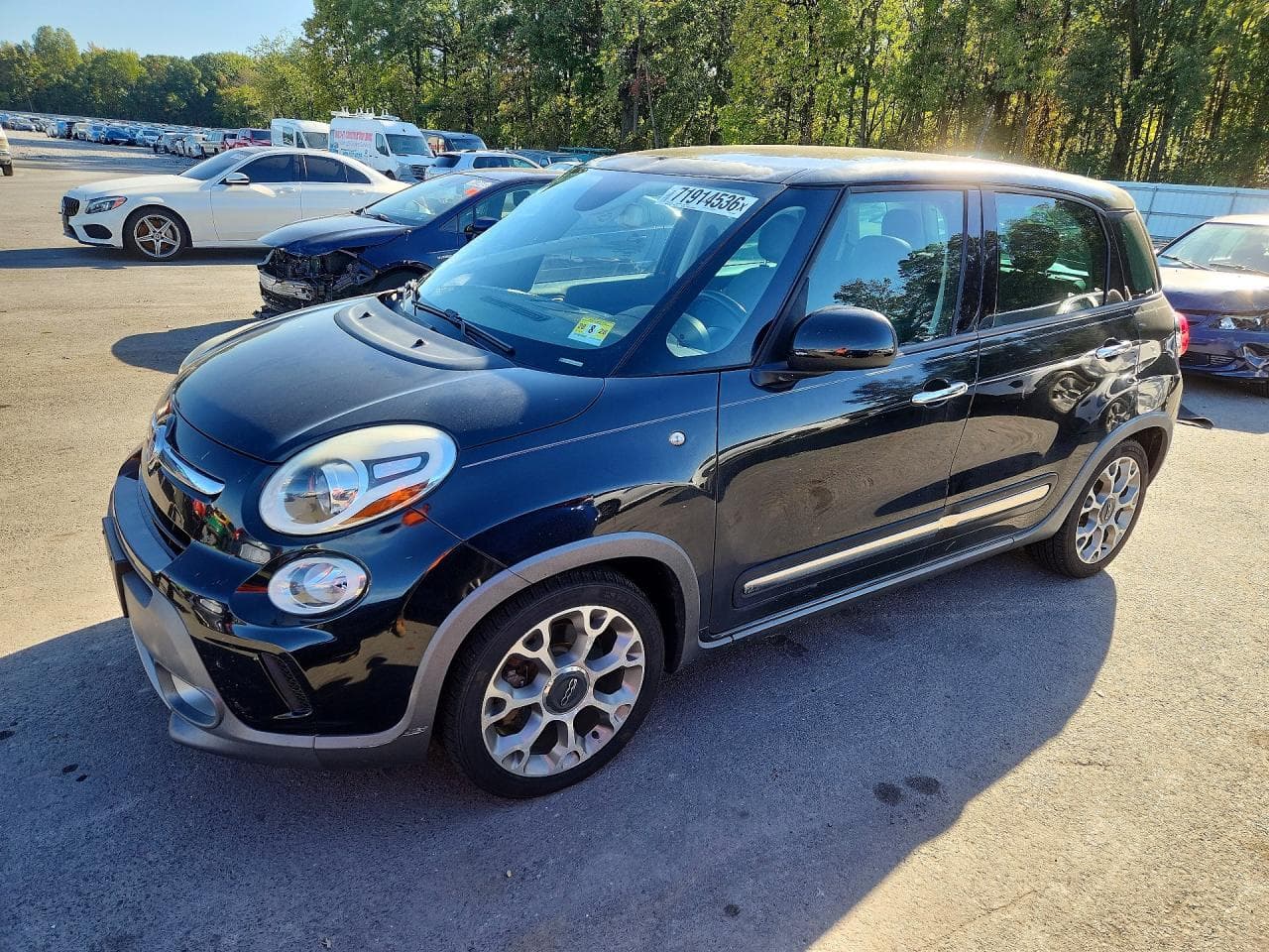 2017 Fiat 500L z USA