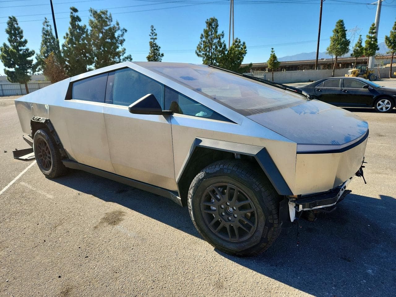 2025 Tesla Cybertruck - foto 4