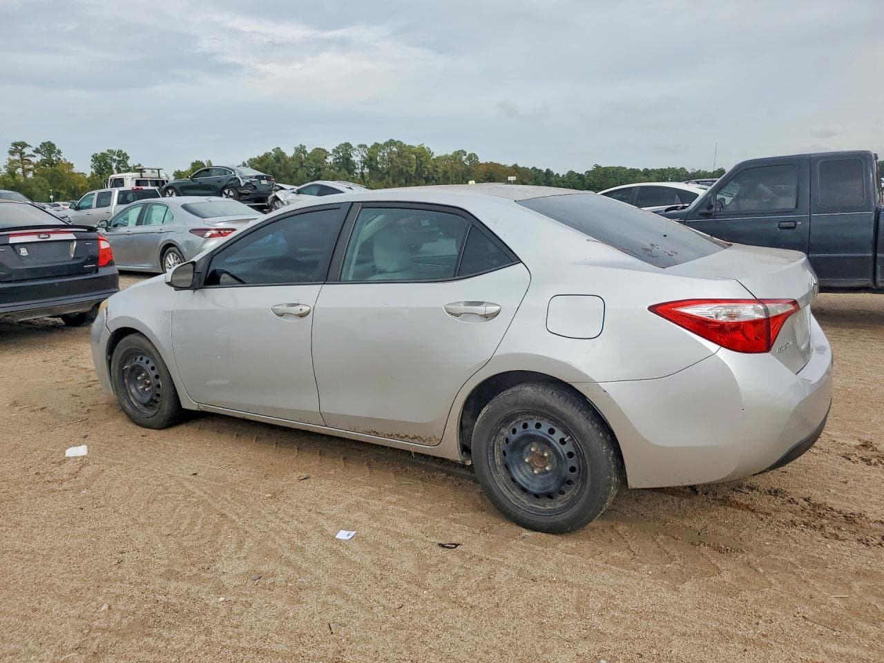2014 Toyota Corolla Le - foto 2