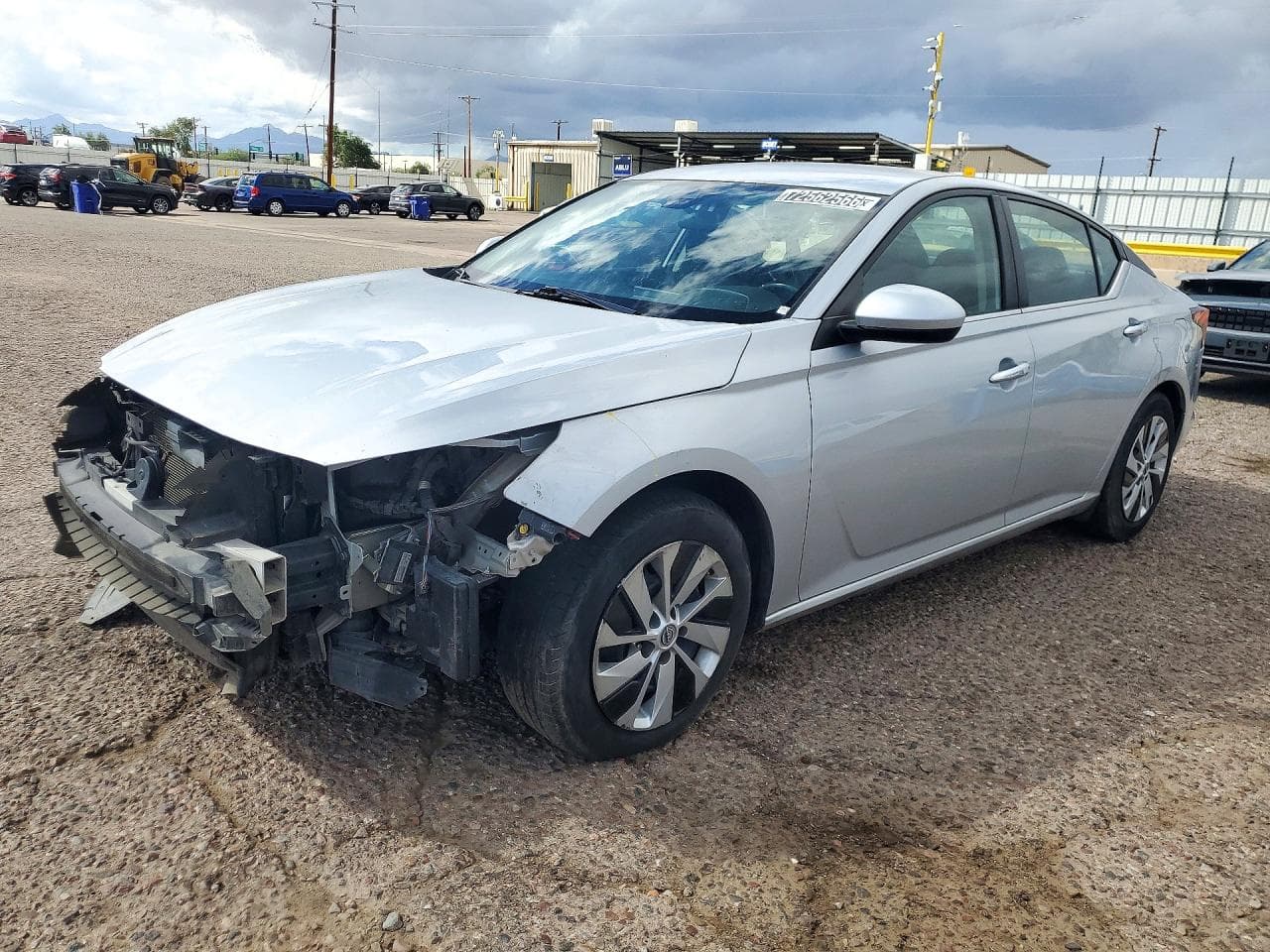 Nissan Altima 2023 z USA
