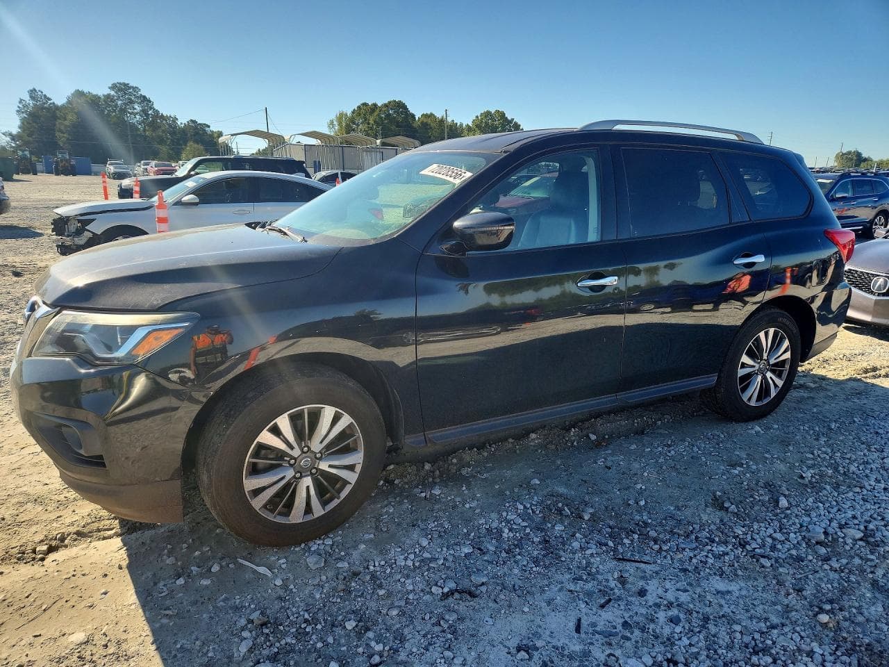 Nissan Pathfinder 2017 z USA