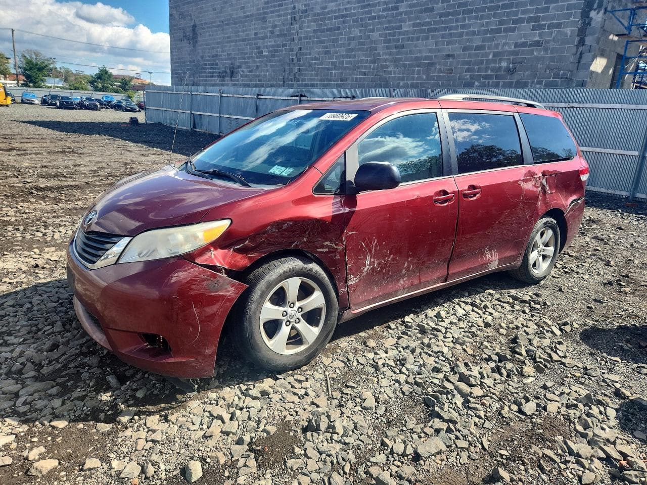 2013 Toyota Sienna Le