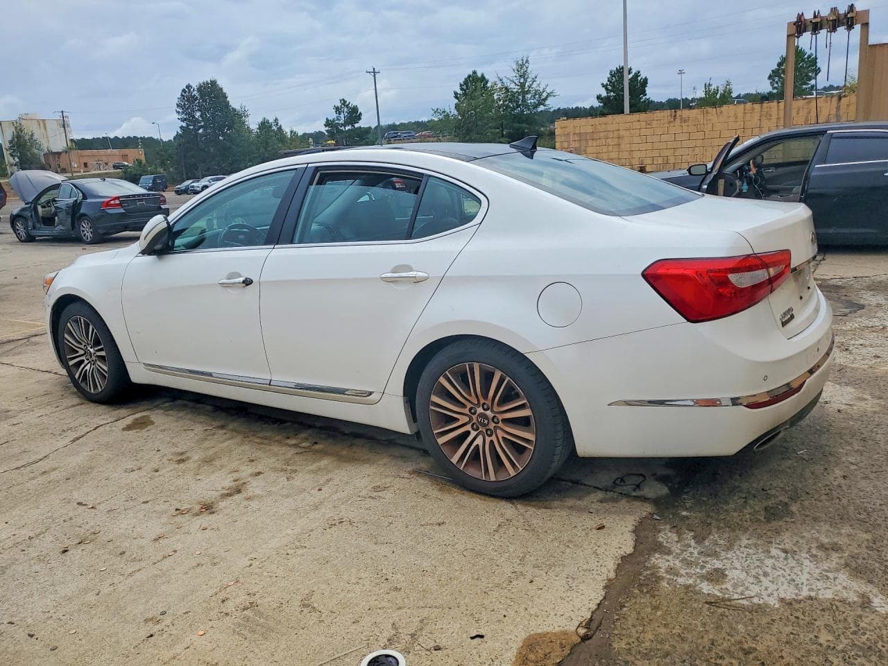 2014 Kia Cadenza Premium - foto 2