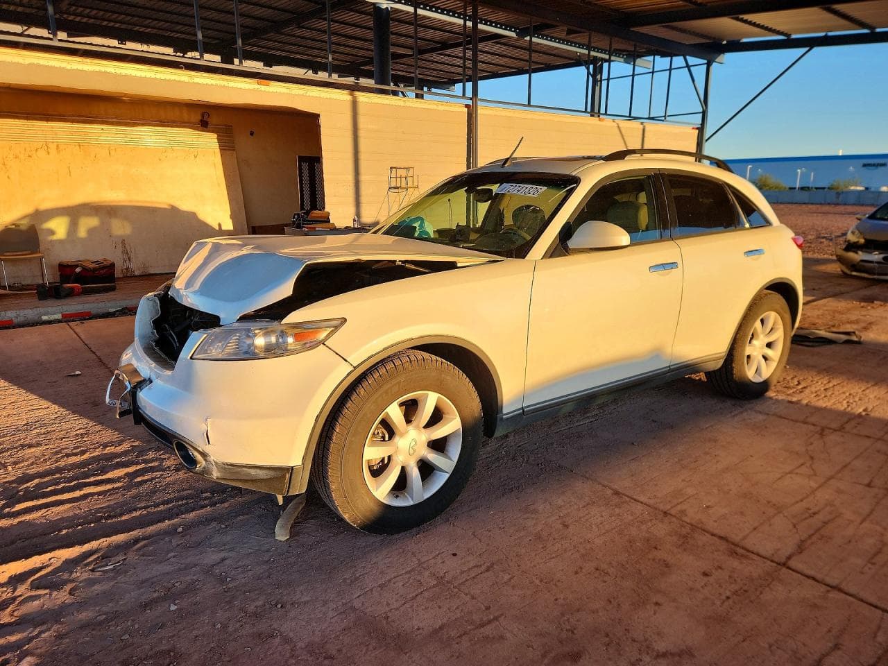 Infiniti QX70 2005 z USA