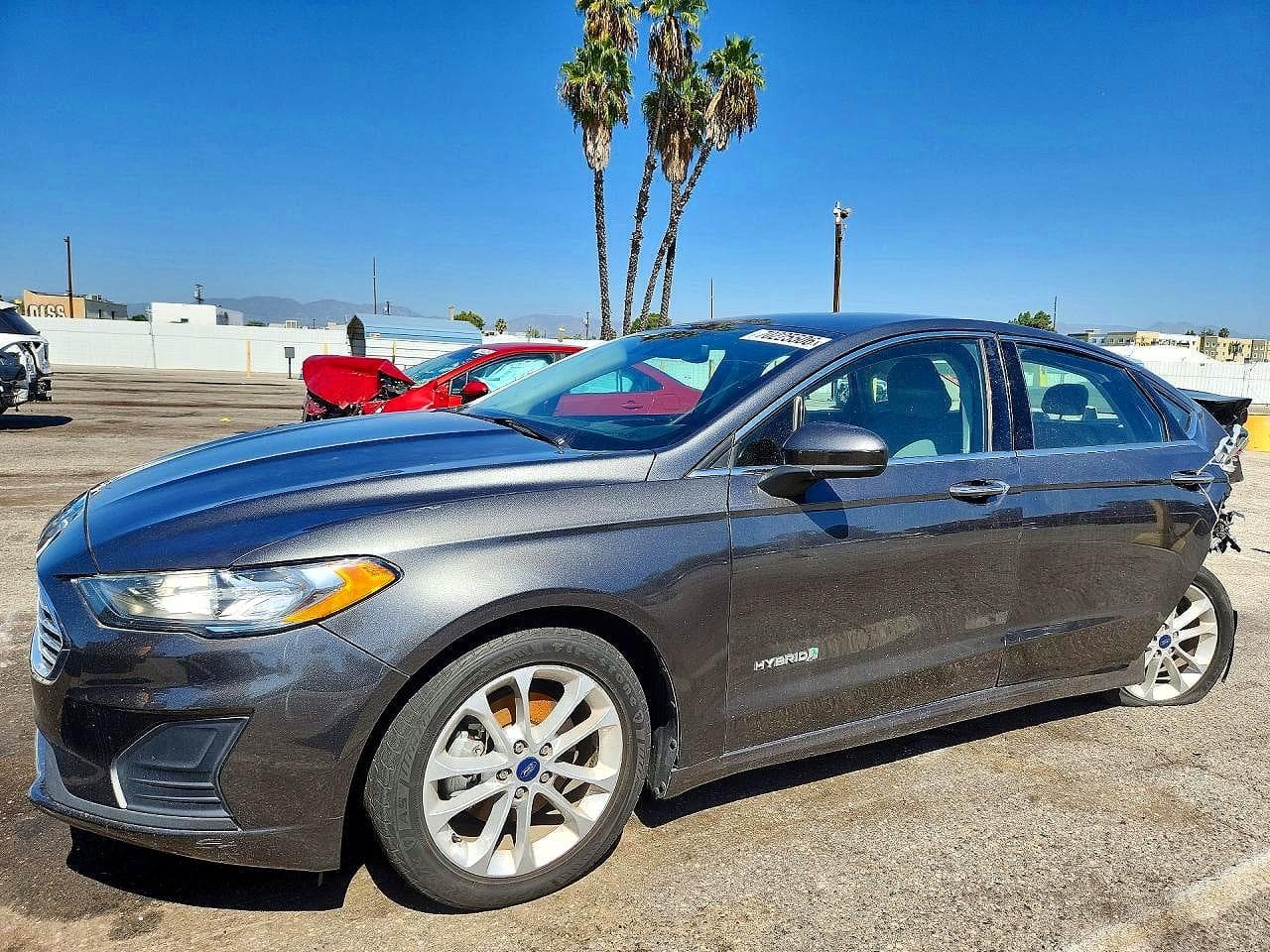 Ford Fusion 2020 z USA