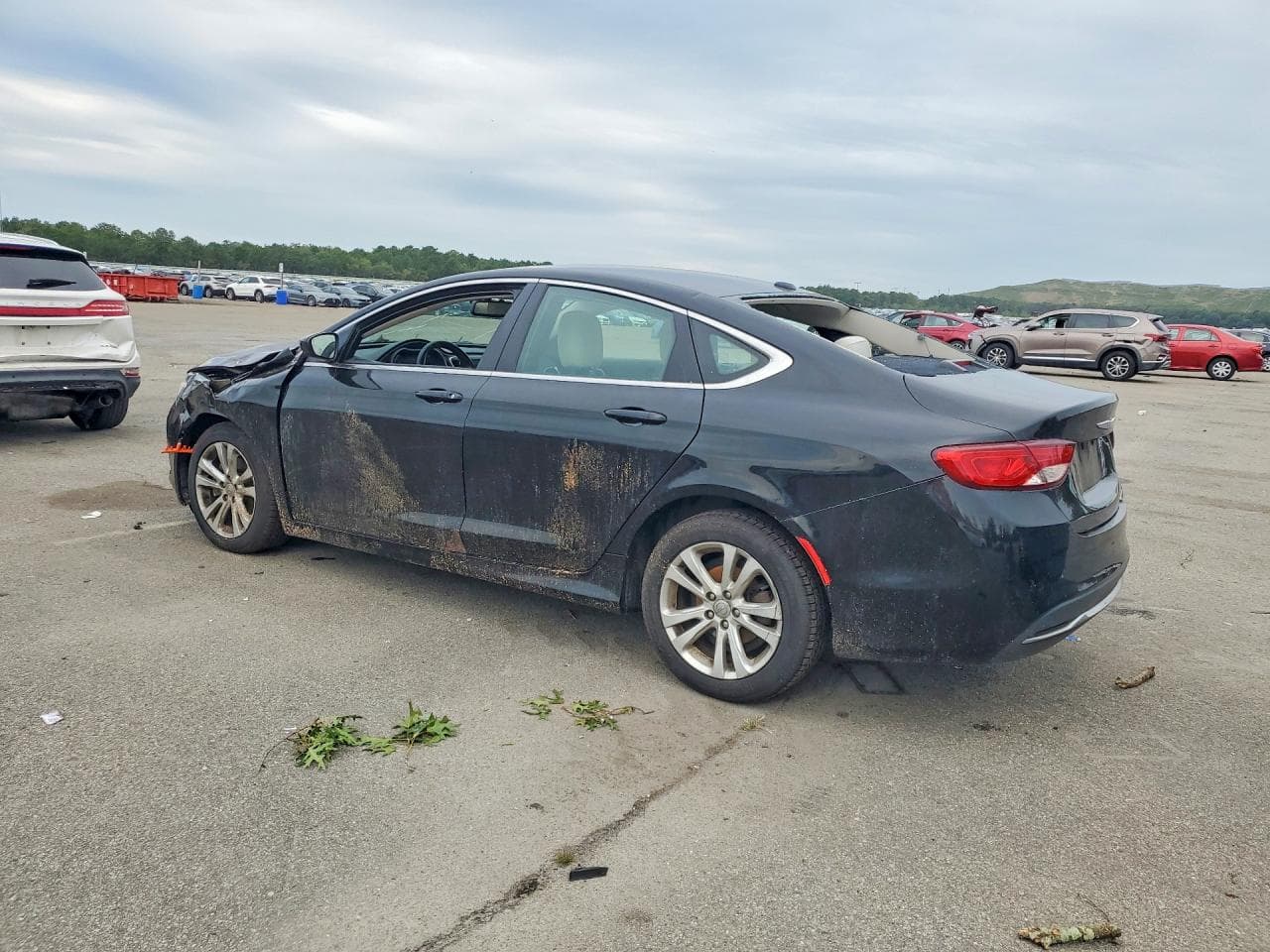 2015 Chrysler 200 Limited - foto 2