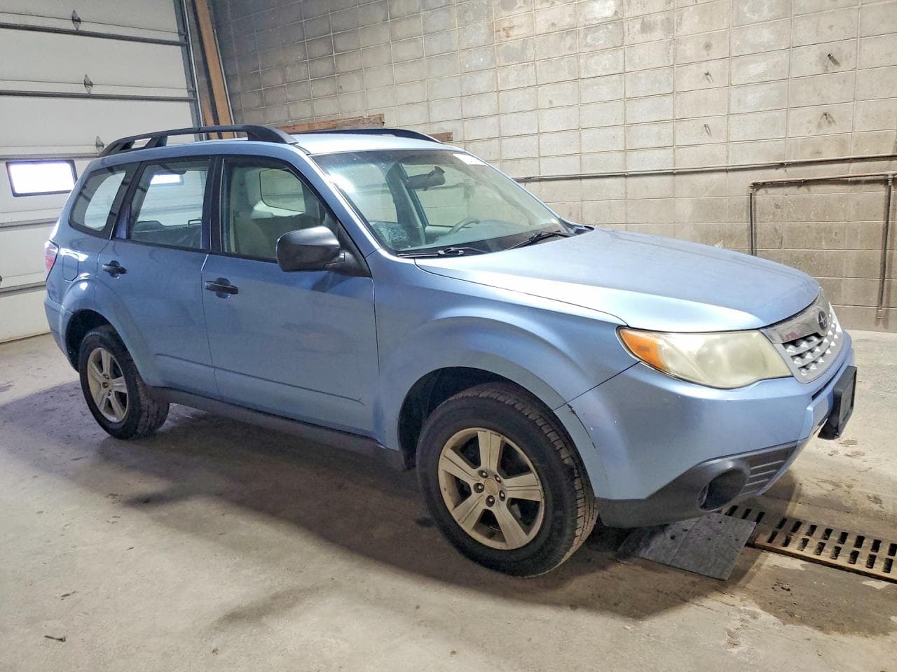 2012 Subaru Forester 2.5X - foto 4