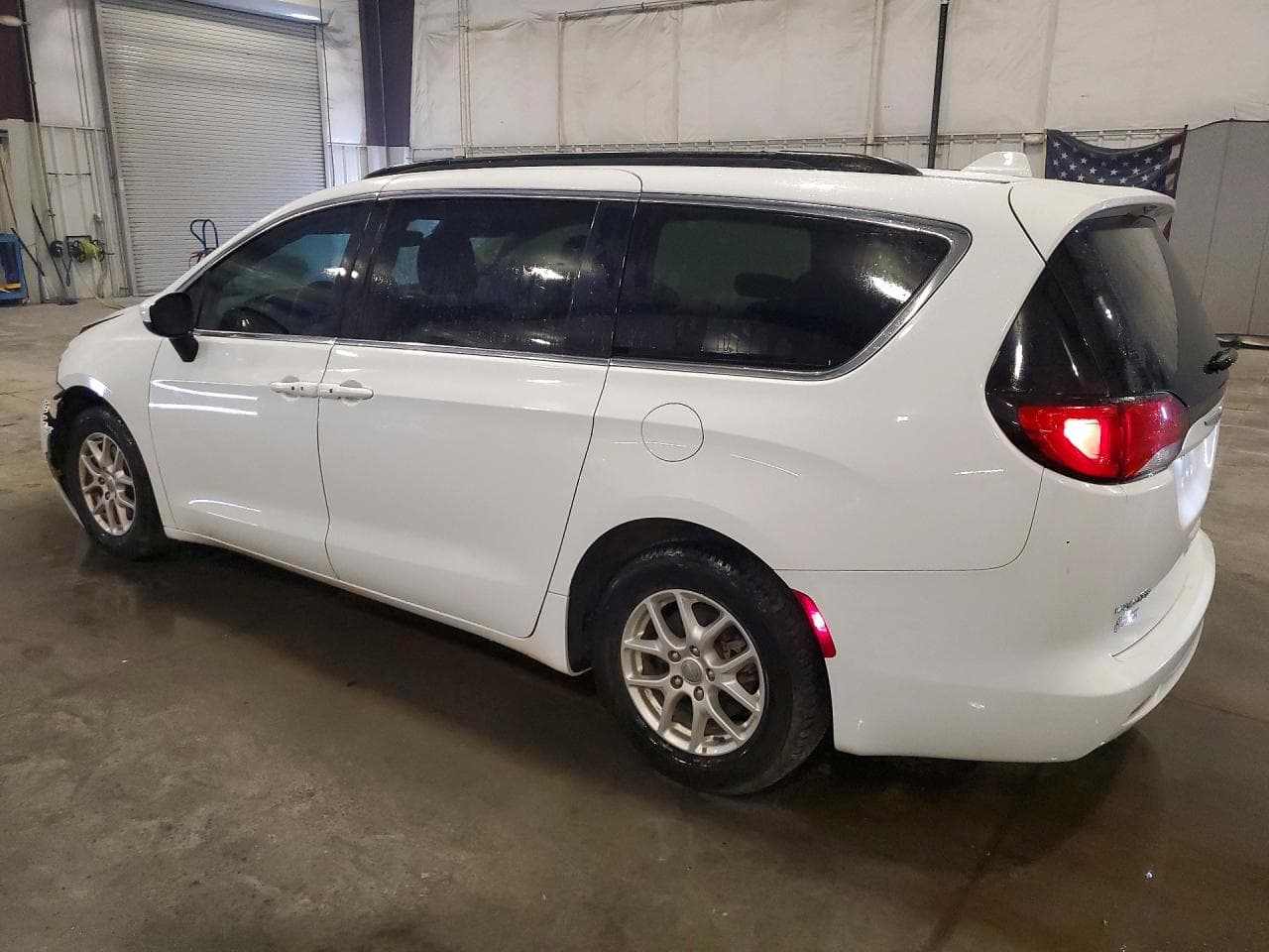 2020 Chrysler Voyager Lxi - foto 2