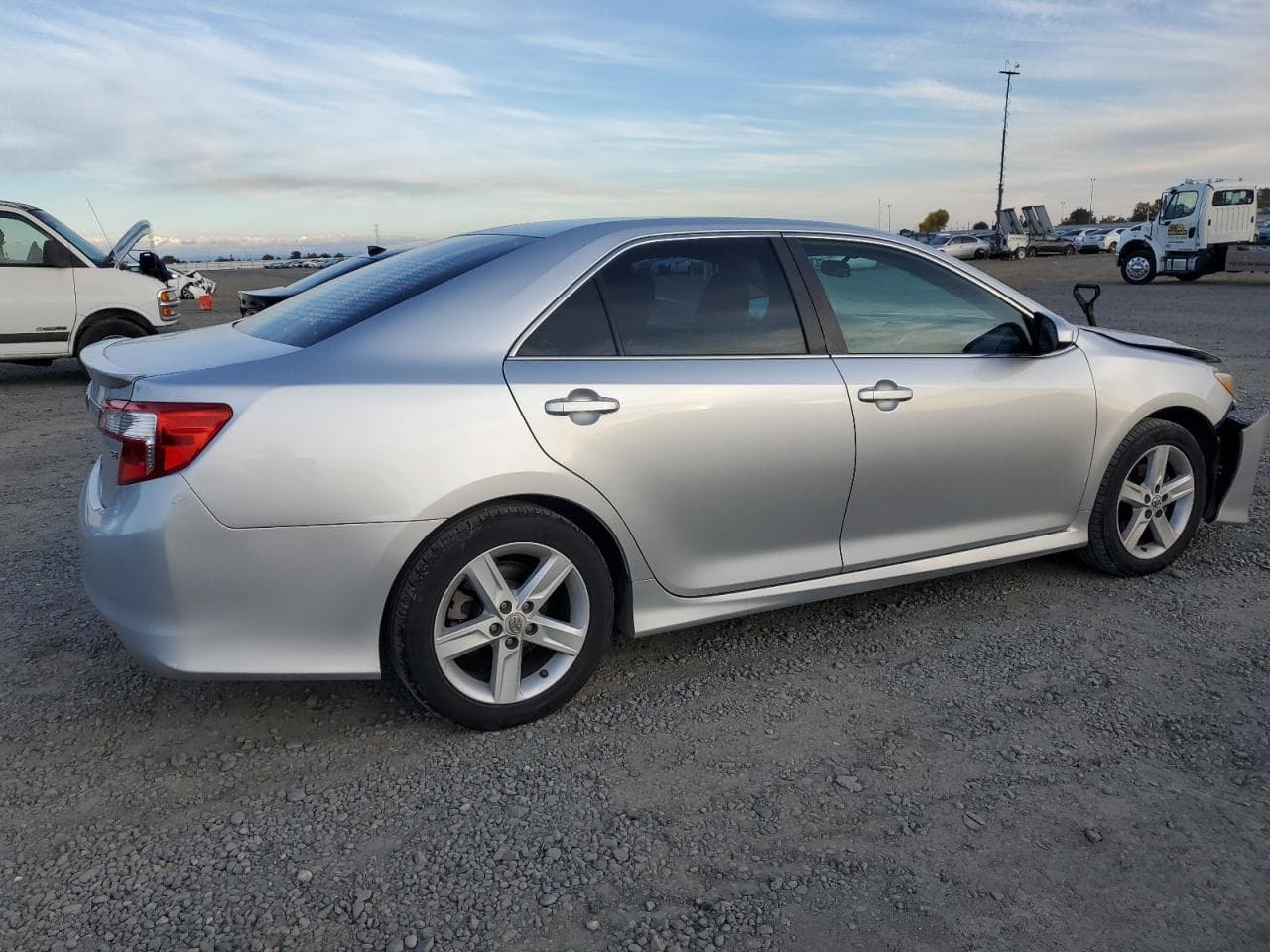 2012 Toyota Camry Base - foto 3