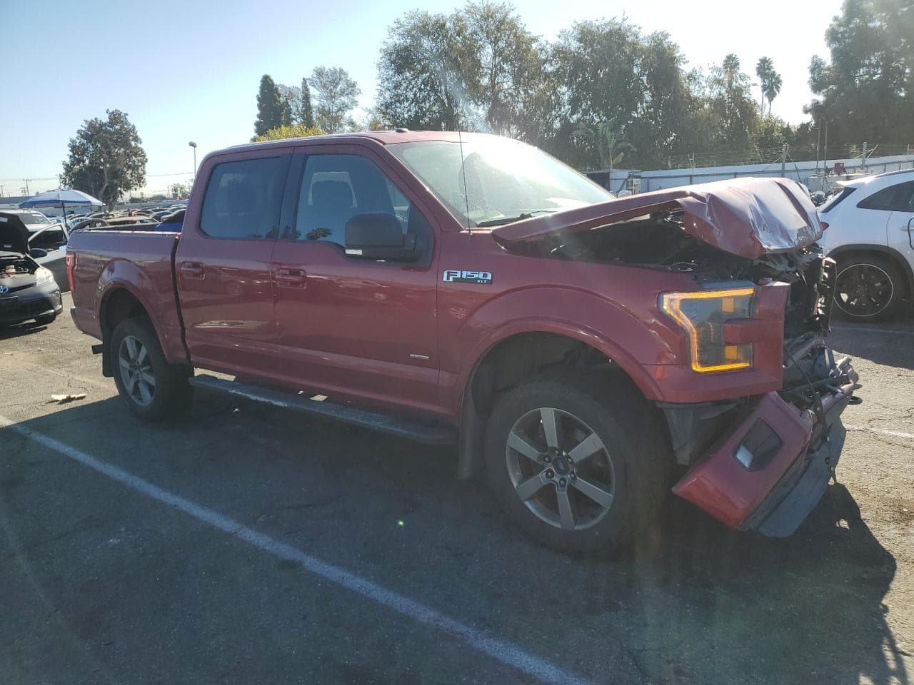 2015 Ford F150 Supercrew - foto 4