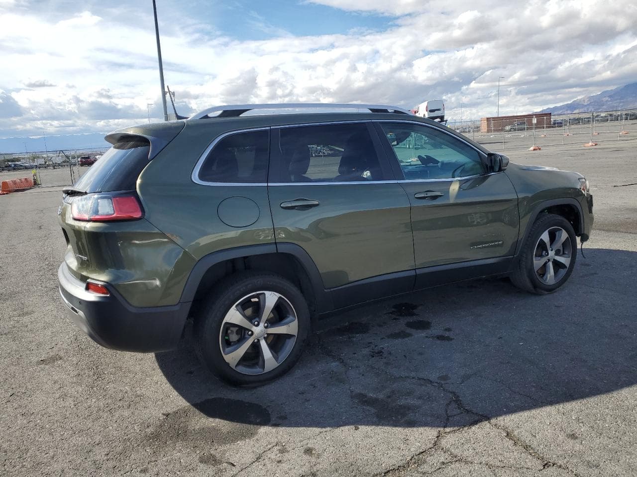2020 Jeep Cherokee Limited - foto 3