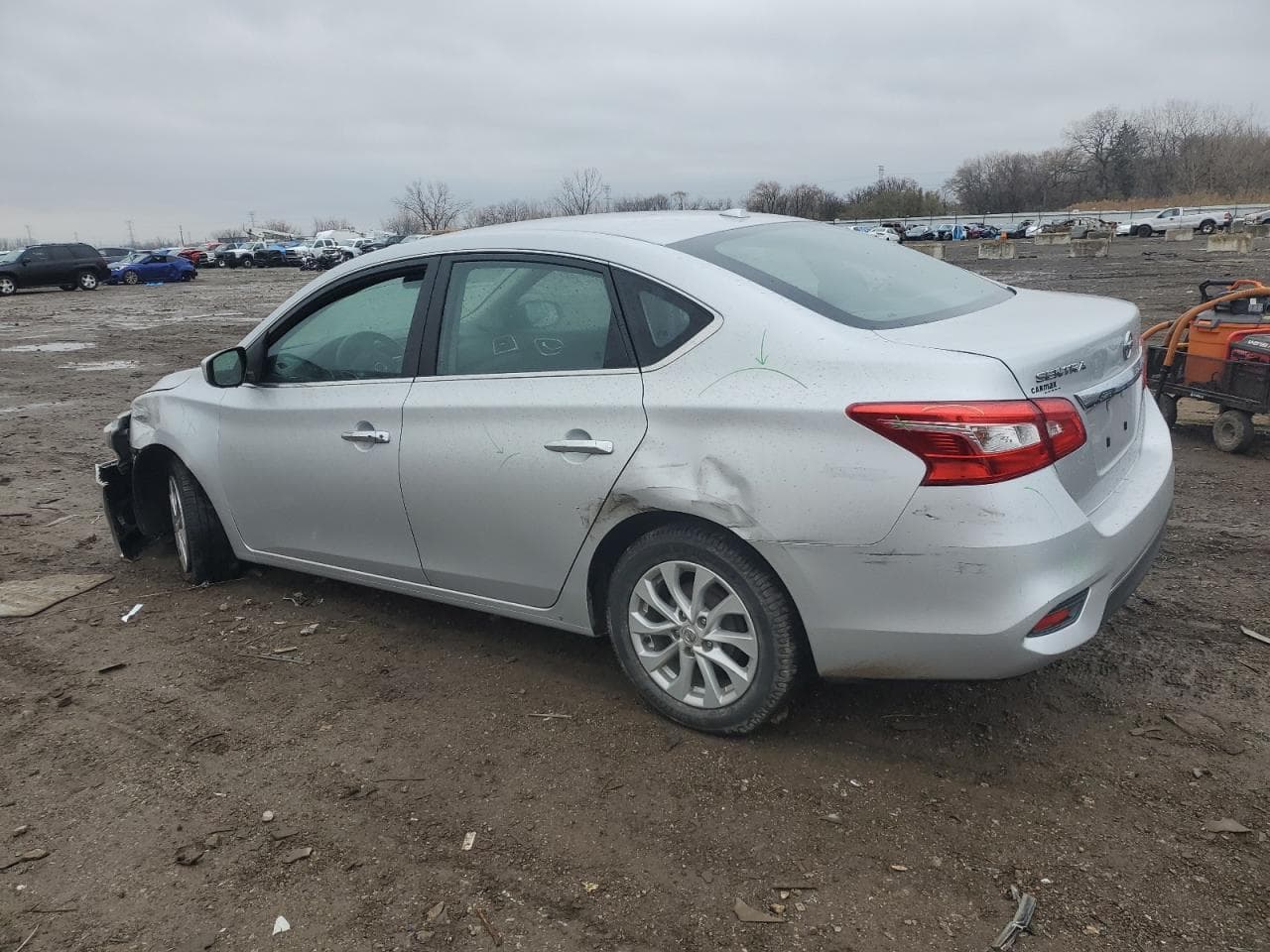 2019 Nissan Sentra S - foto 2