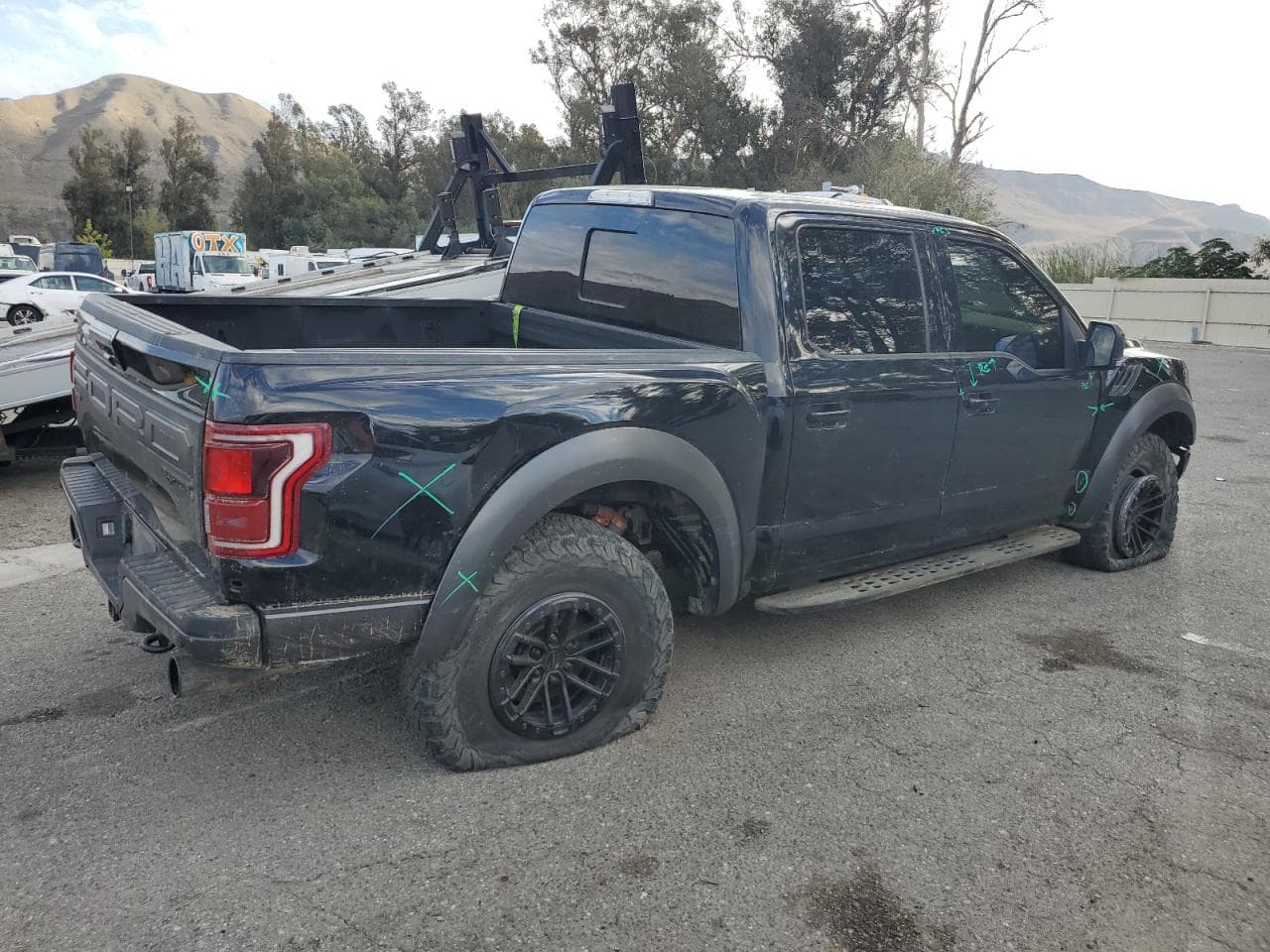 2020 Ford F150 Raptor - foto 3
