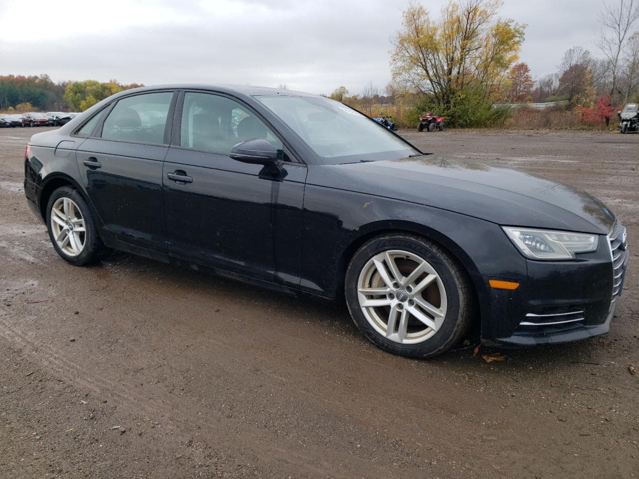 2017 Audi A4 Premium - foto 4