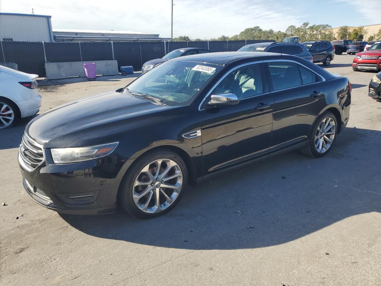 2017 Ford Taurus Limited