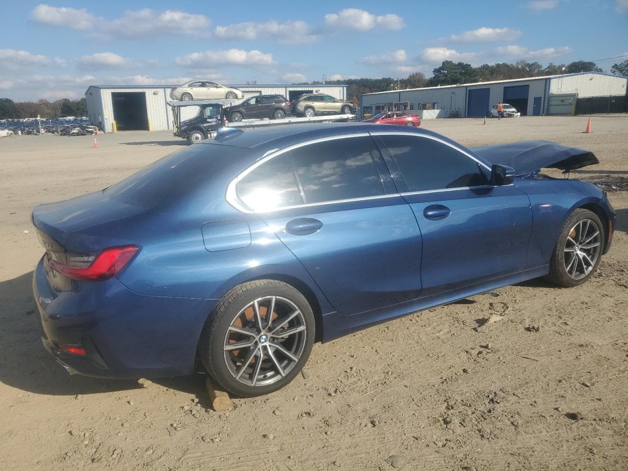 2021 BMW 330Xi - foto 3