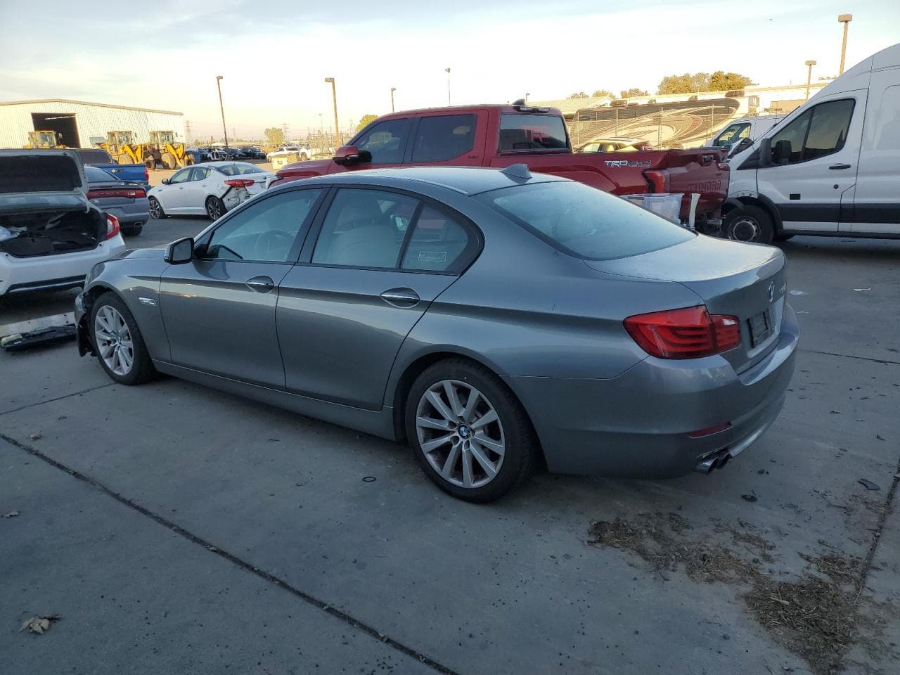 2011 BMW 528 I - foto 2