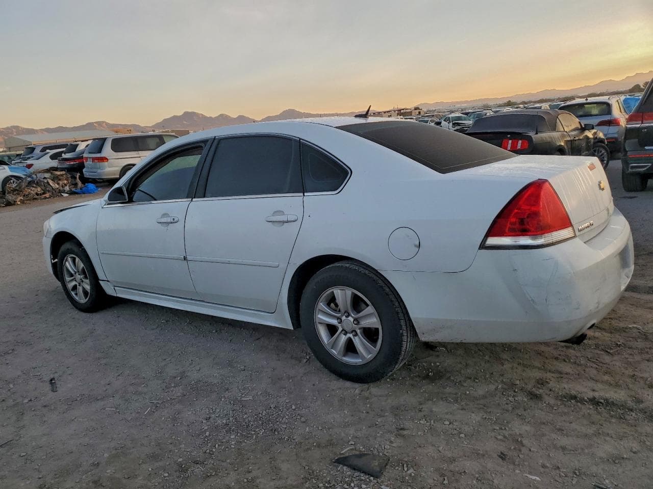 2012 Chevrolet Impala Ls - foto 2
