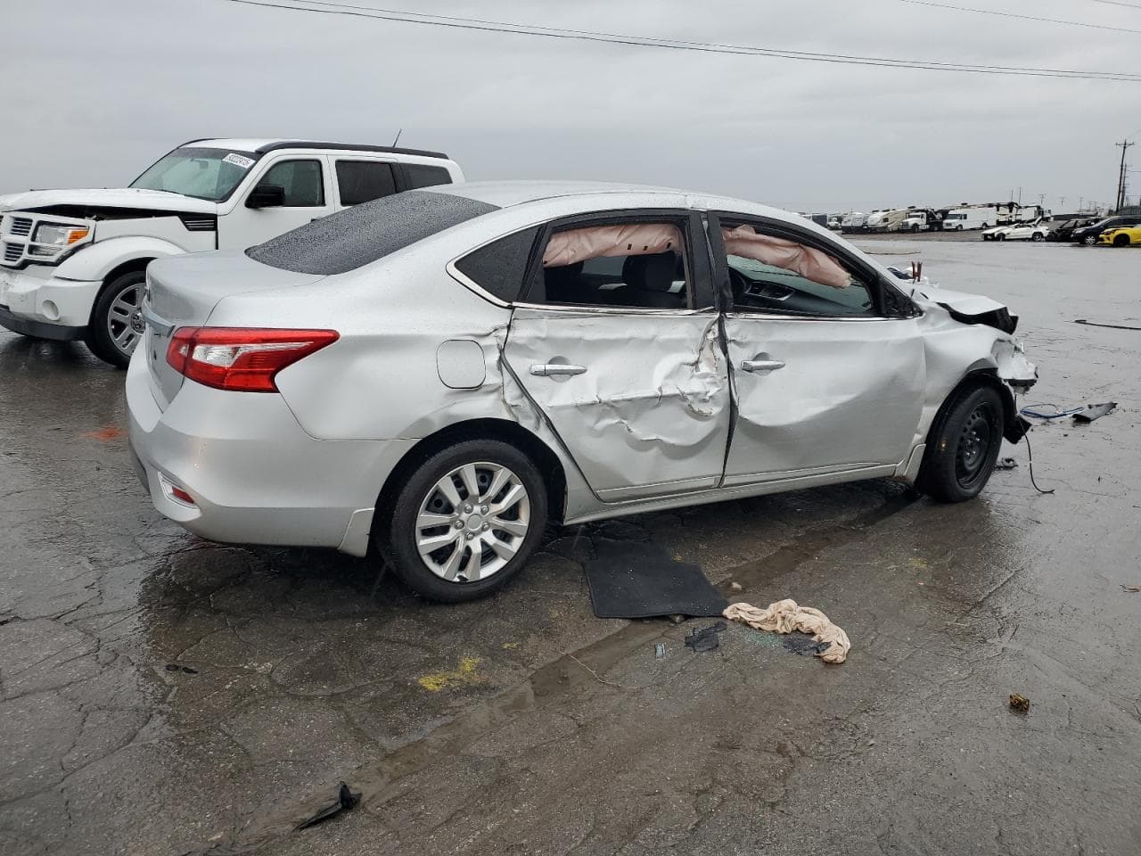 2018 Nissan Sentra S - foto 3