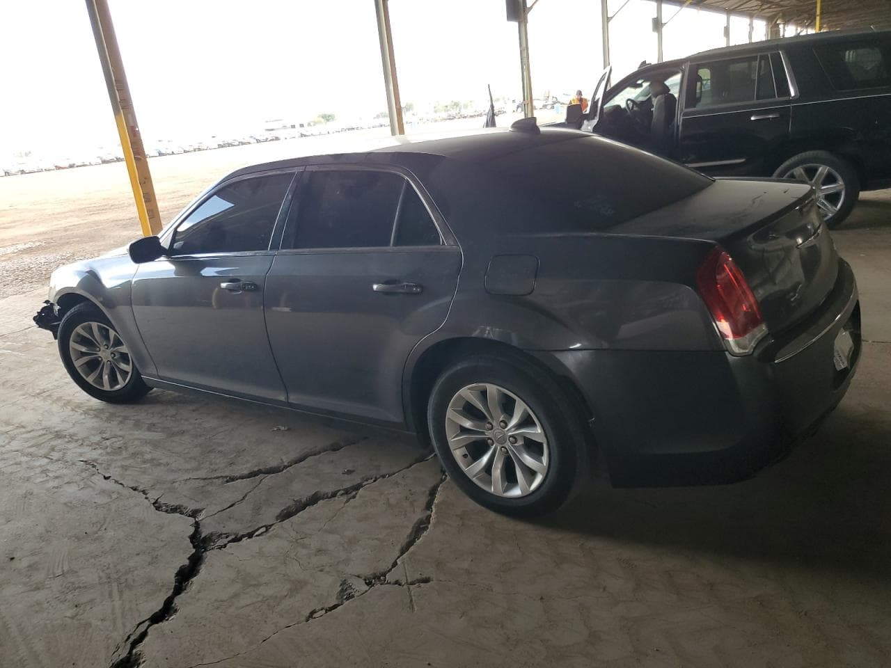 2016 Chrysler 300 Limited - foto 2
