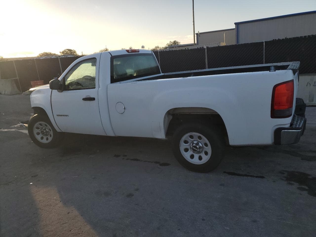 2012 GMC Sierra C1500 - foto 2