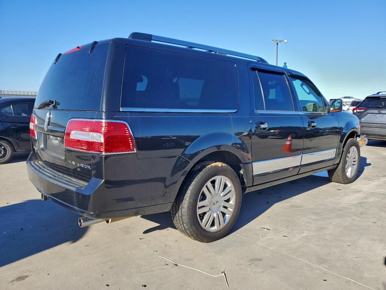 2014 Lincoln Navigator L - foto 3