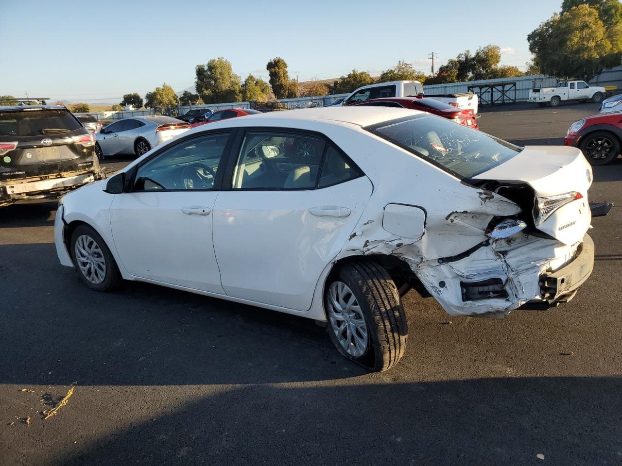 2018 Toyota Corolla L - foto 2