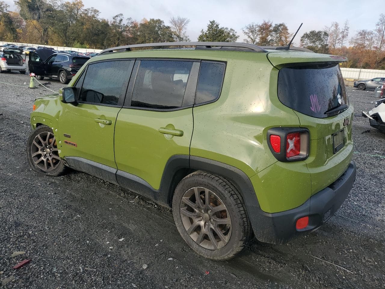2016 Jeep Renegade Latitude - foto 2