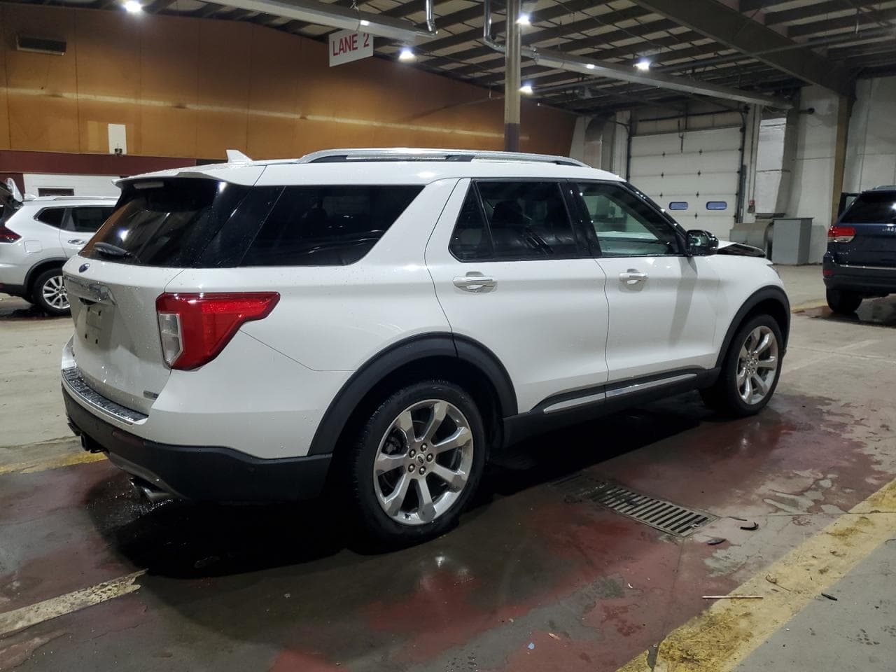 2020 Ford Explorer Platinum - foto 3
