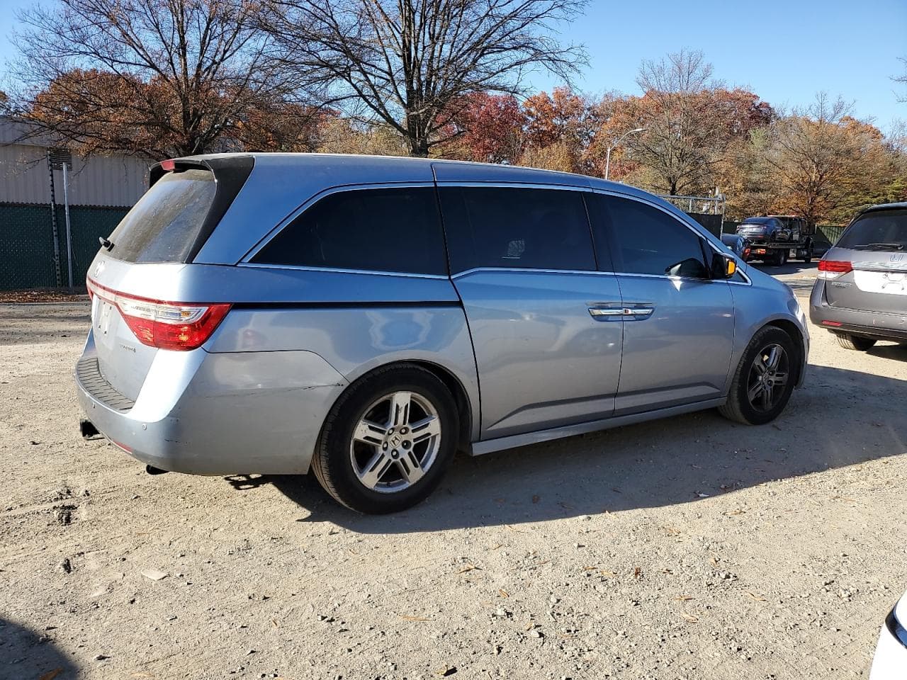 2011 Honda Odyssey Touring - foto 3